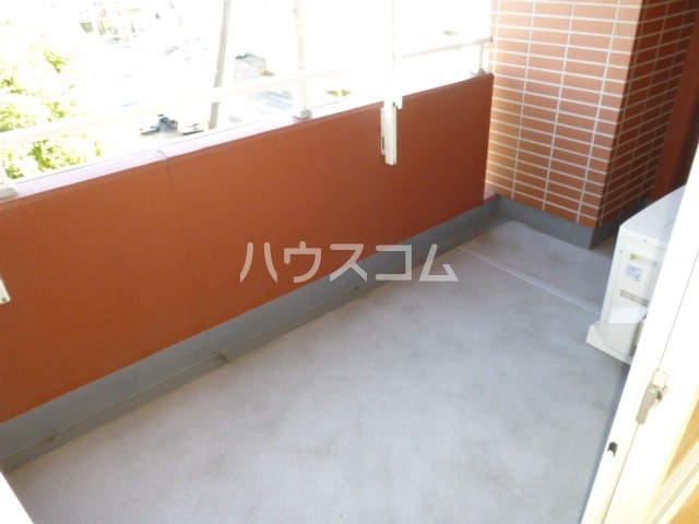 13/20 バルコニー