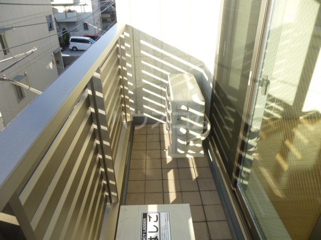 15/23 バルコニー