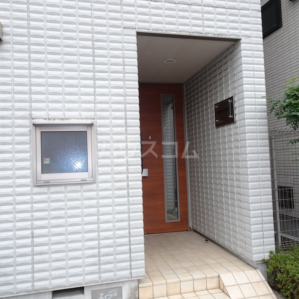 14/15 エントランス