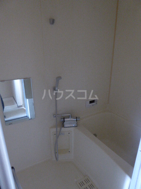 14/23 浴室