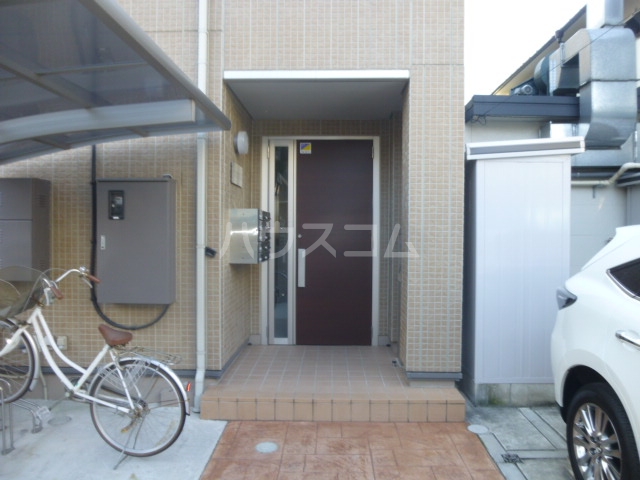 17/21 エントランス