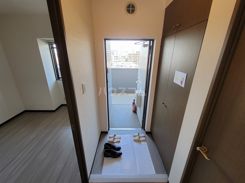 8/30 玄関