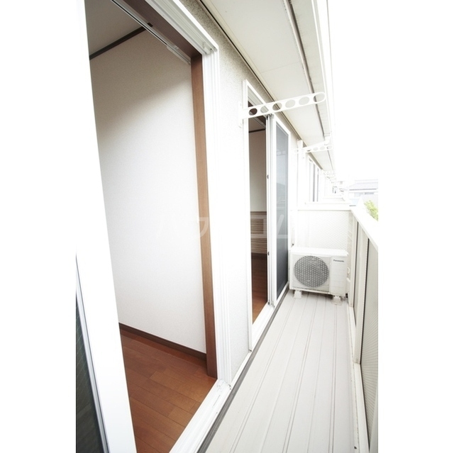 19/30 バルコニー