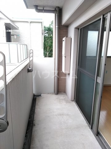 20/30 バルコニー