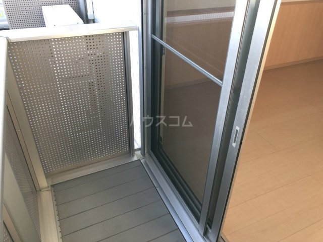 13/21 バルコニー