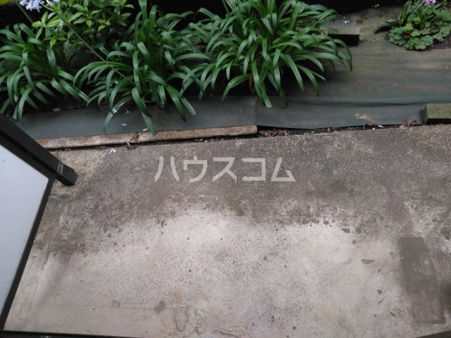 13/22 バルコニー