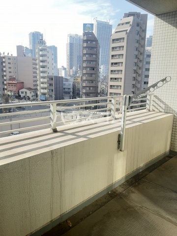 14/28 バルコニー