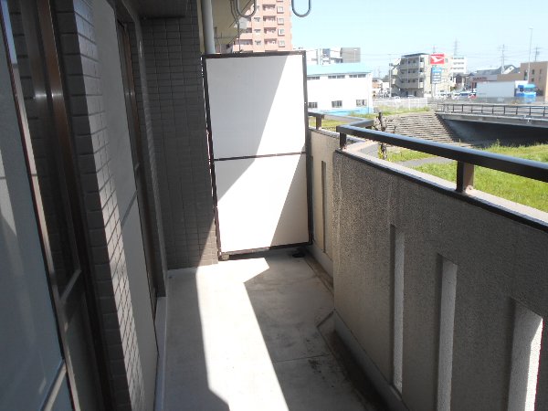 13/26 バルコニー