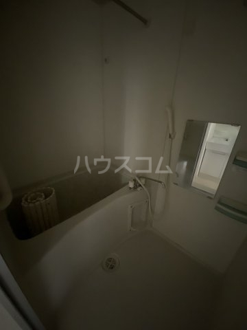 16/30 浴室