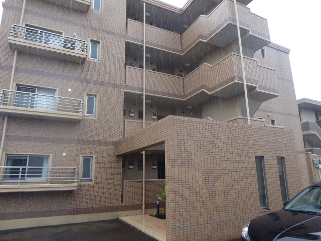 2/8 エントランス