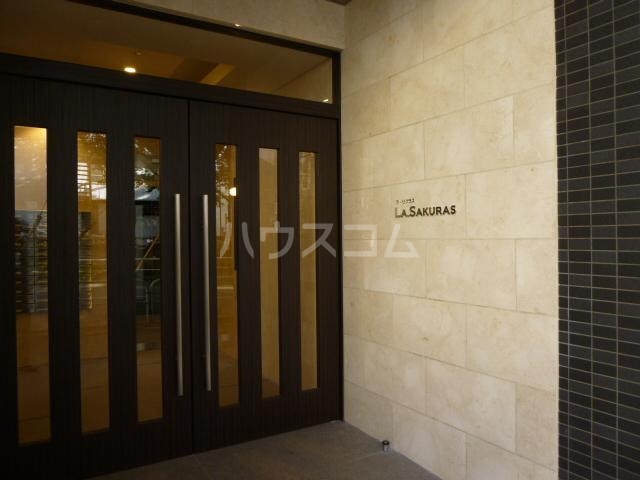 14/24 エントランス