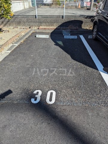 23/24 駐車場