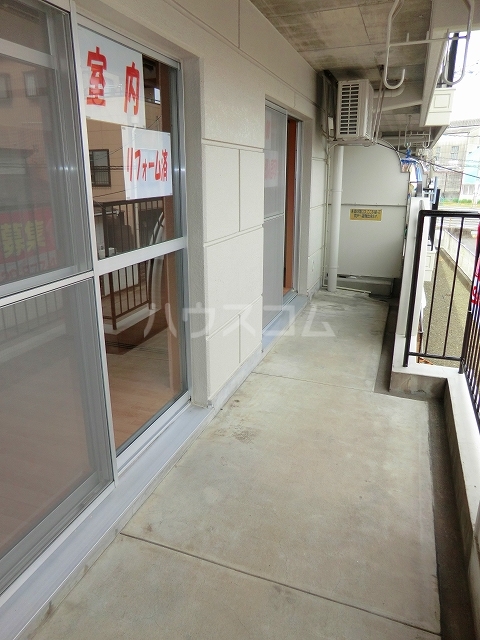 18/26 バルコニー