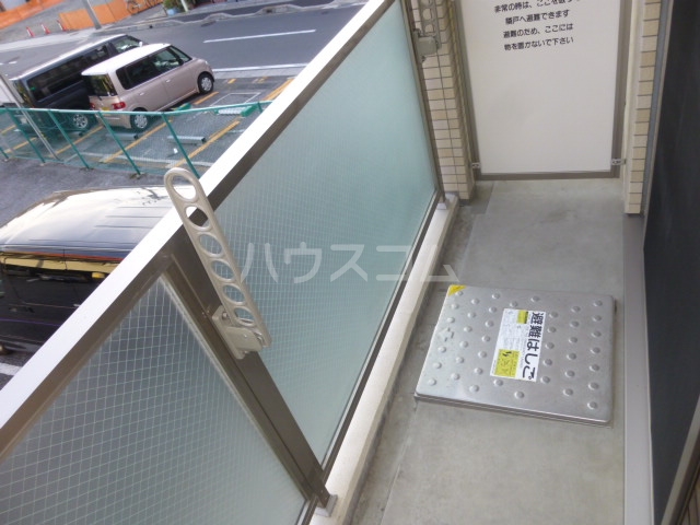 14/27 バルコニー