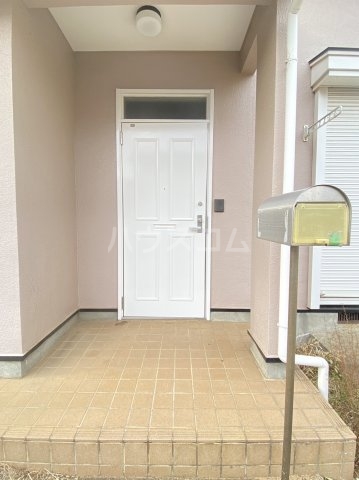 25/30 エントランス