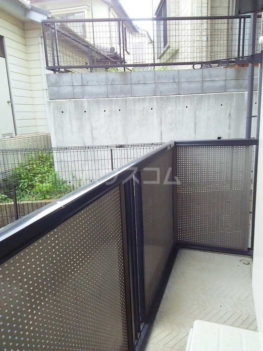 13/27 バルコニー