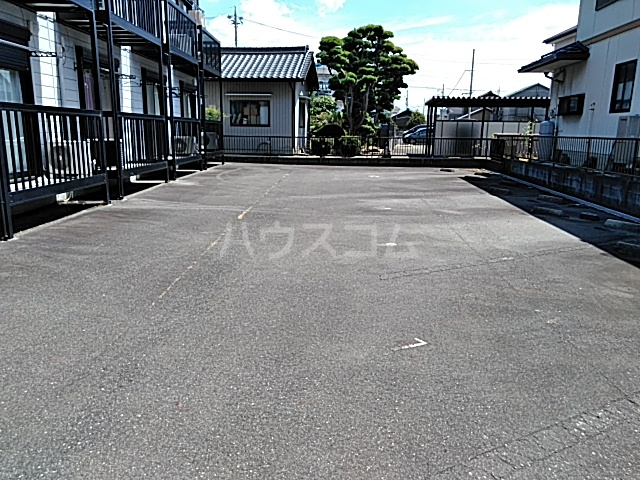 21/29 駐車場