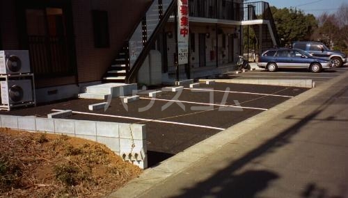 3/7 駐車場