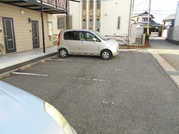 2/10 駐車場