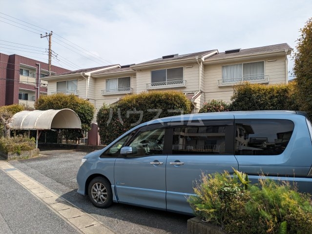 23/30 駐車場