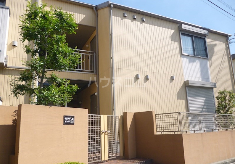 15/17 エントランス