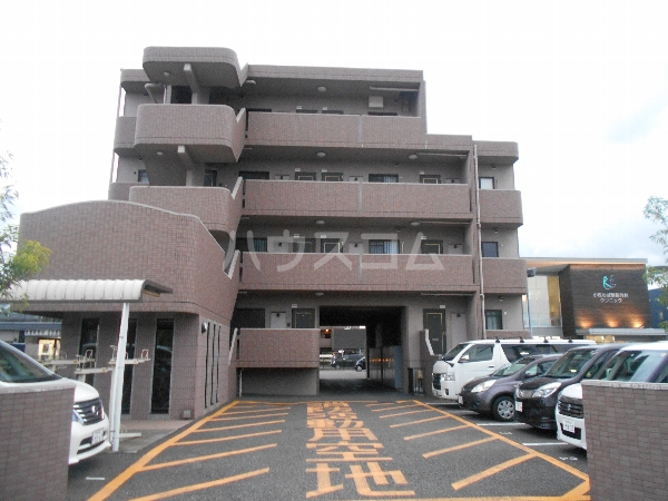 2/30 外観
