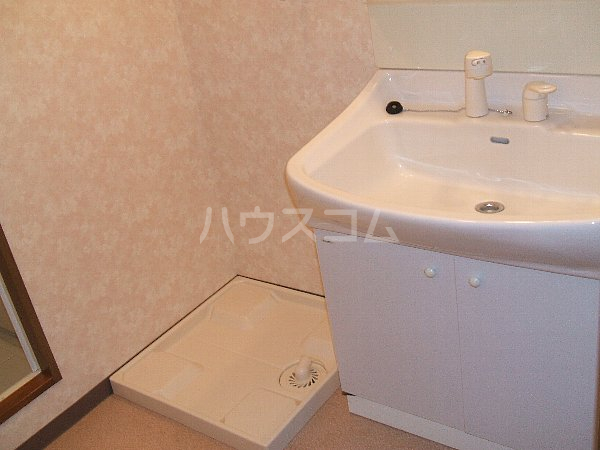 13/30 洗面
