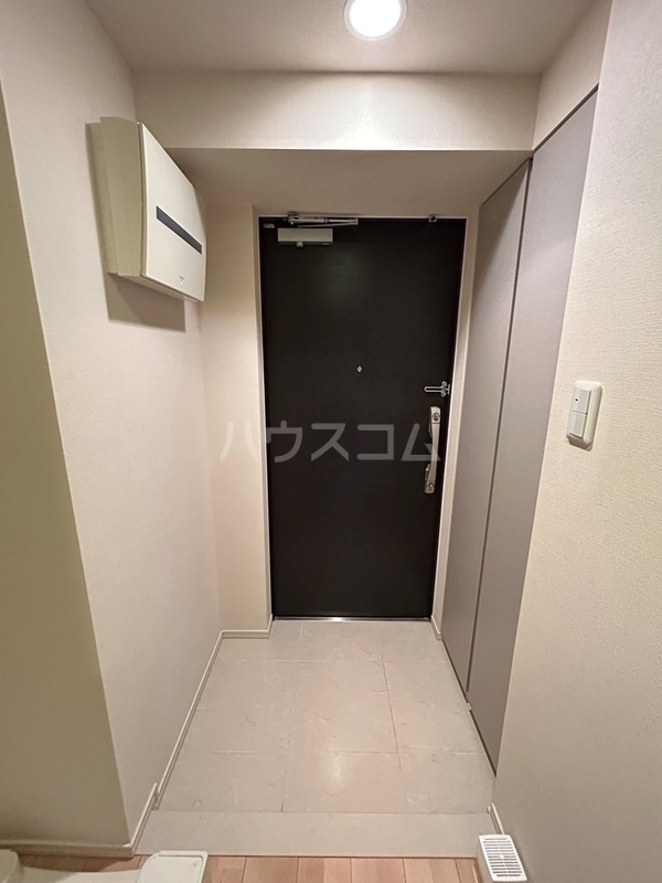 5/28 玄関