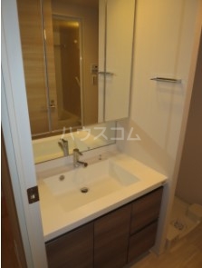 13/30 洗面