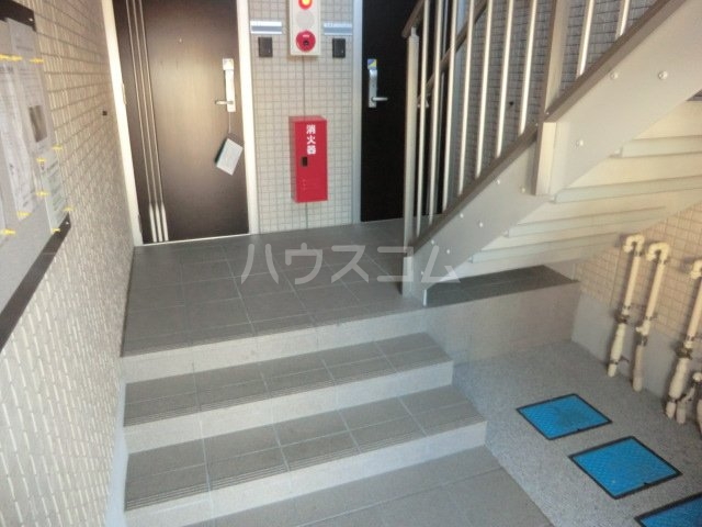 2/13 エントランス