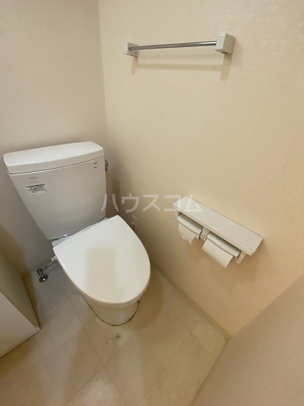 16/30 トイレ