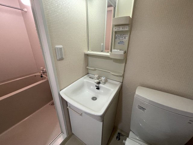17/30 洗面