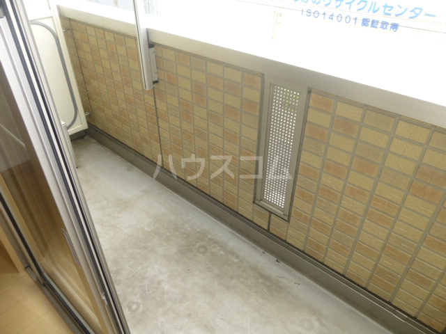 16/22 バルコニー