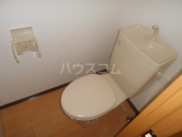 14/30 トイレ