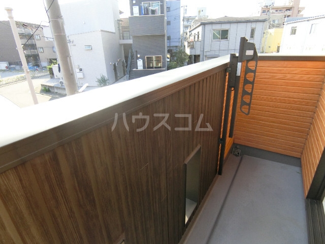 13/25 バルコニー