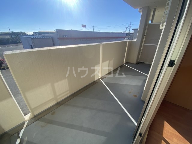 21/30 バルコニー