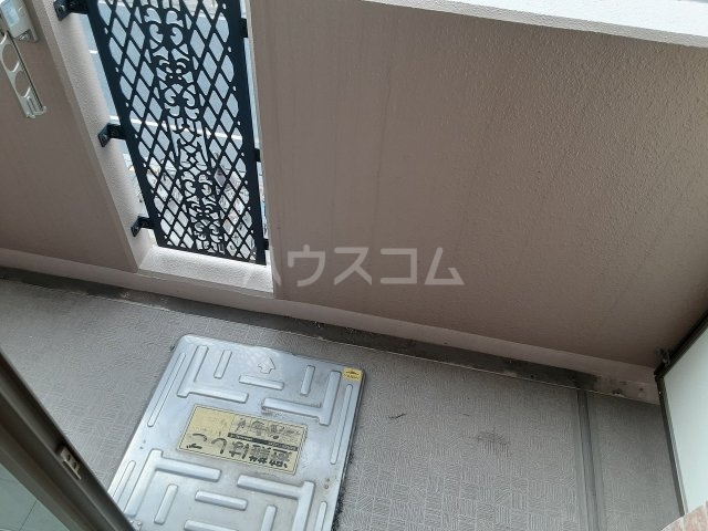 14/28 バルコニー