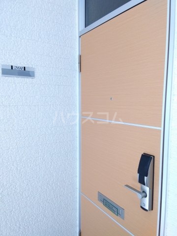 29/30 エントランス