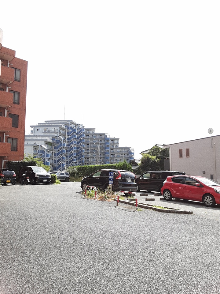 26/30 駐車場