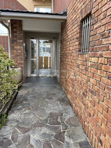 17/24 エントランス