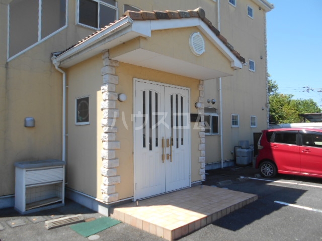 20/30 エントランス