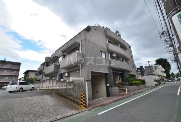 3/7 駐車場