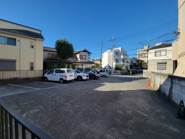3/4 駐車場