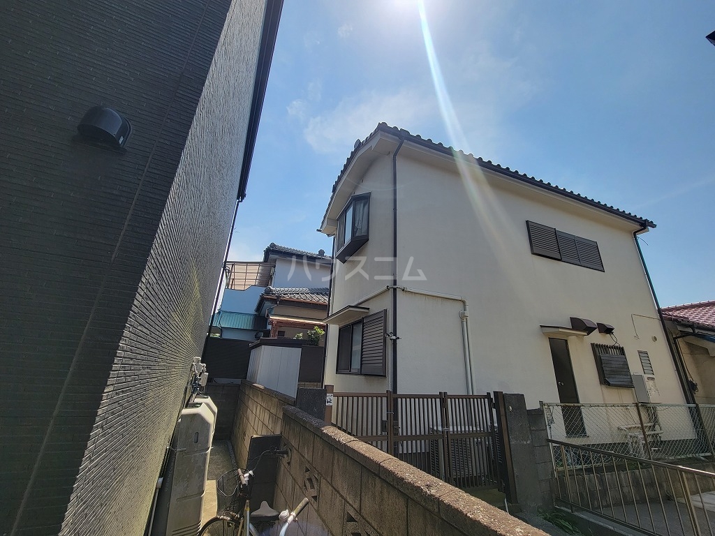 2/30 外観