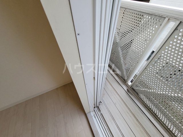 21/30 バルコニー