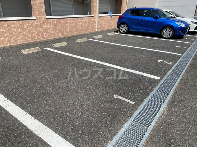 24/30 駐車場