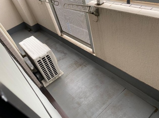 19/30 バルコニー