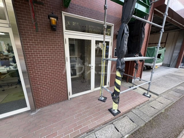 2/6 エントランス