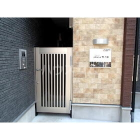 14/21 エントランス