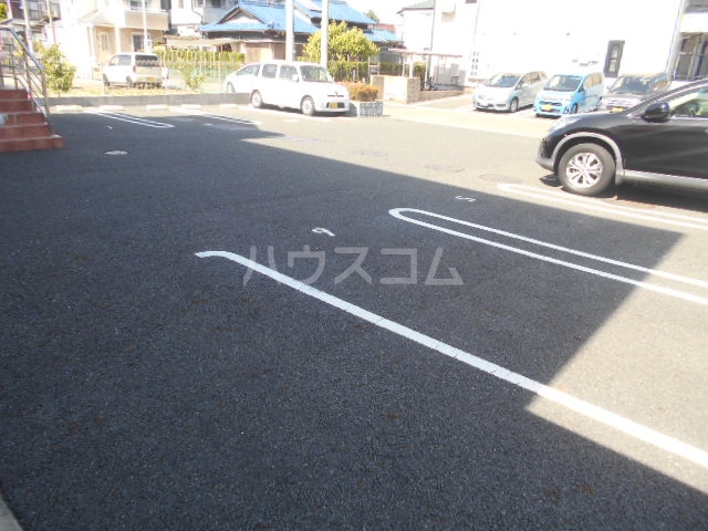 21/27 駐車場